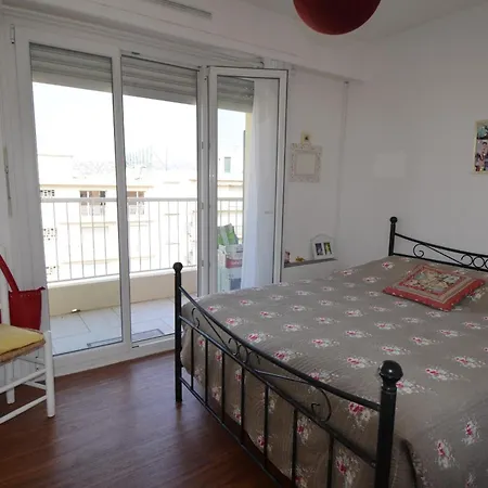 Phoenix - 4 Personnes Avec Superbe Terrasse, Clim Et Parking Le Port De Nizza
