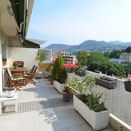 Phoenix - 4 Personnes Avec Superbe Terrasse, Clim Et Parking Le Port De Apartment *
